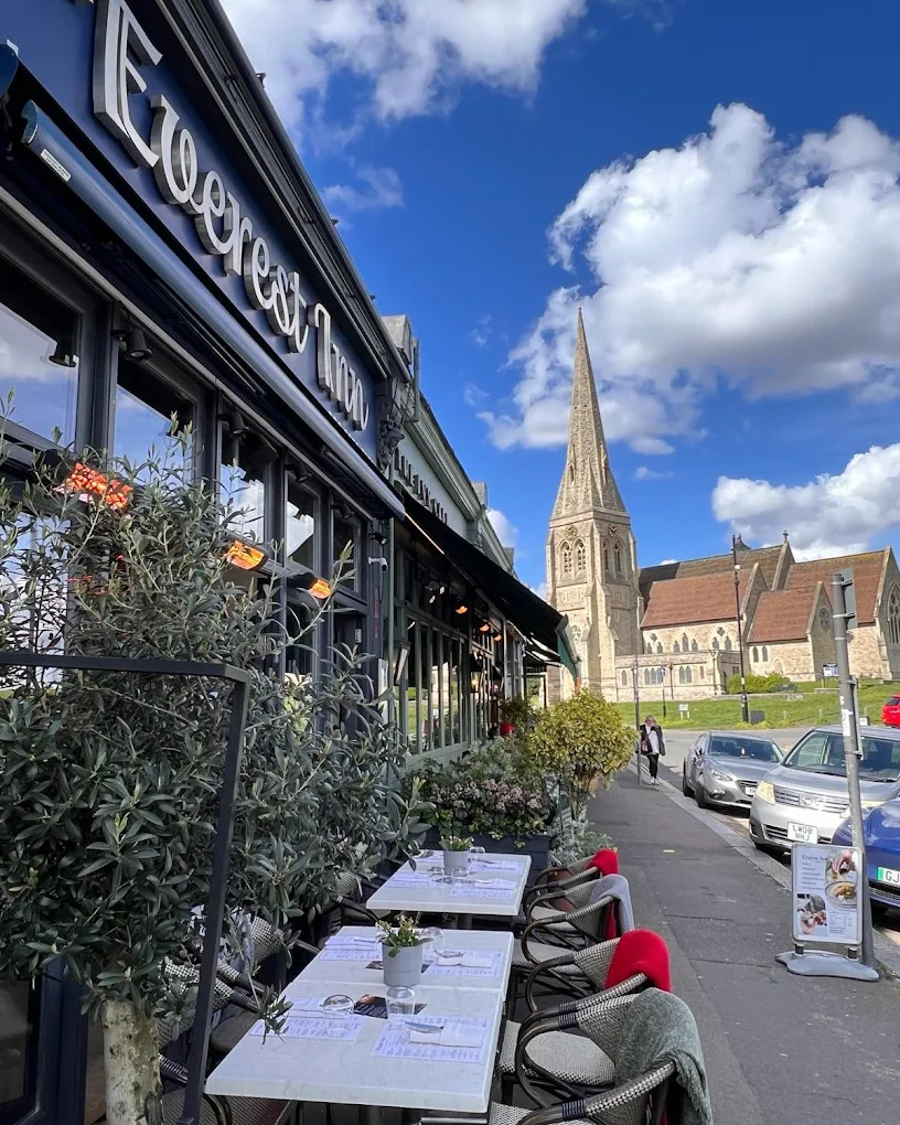 Everest Inn Blackheath restaurant